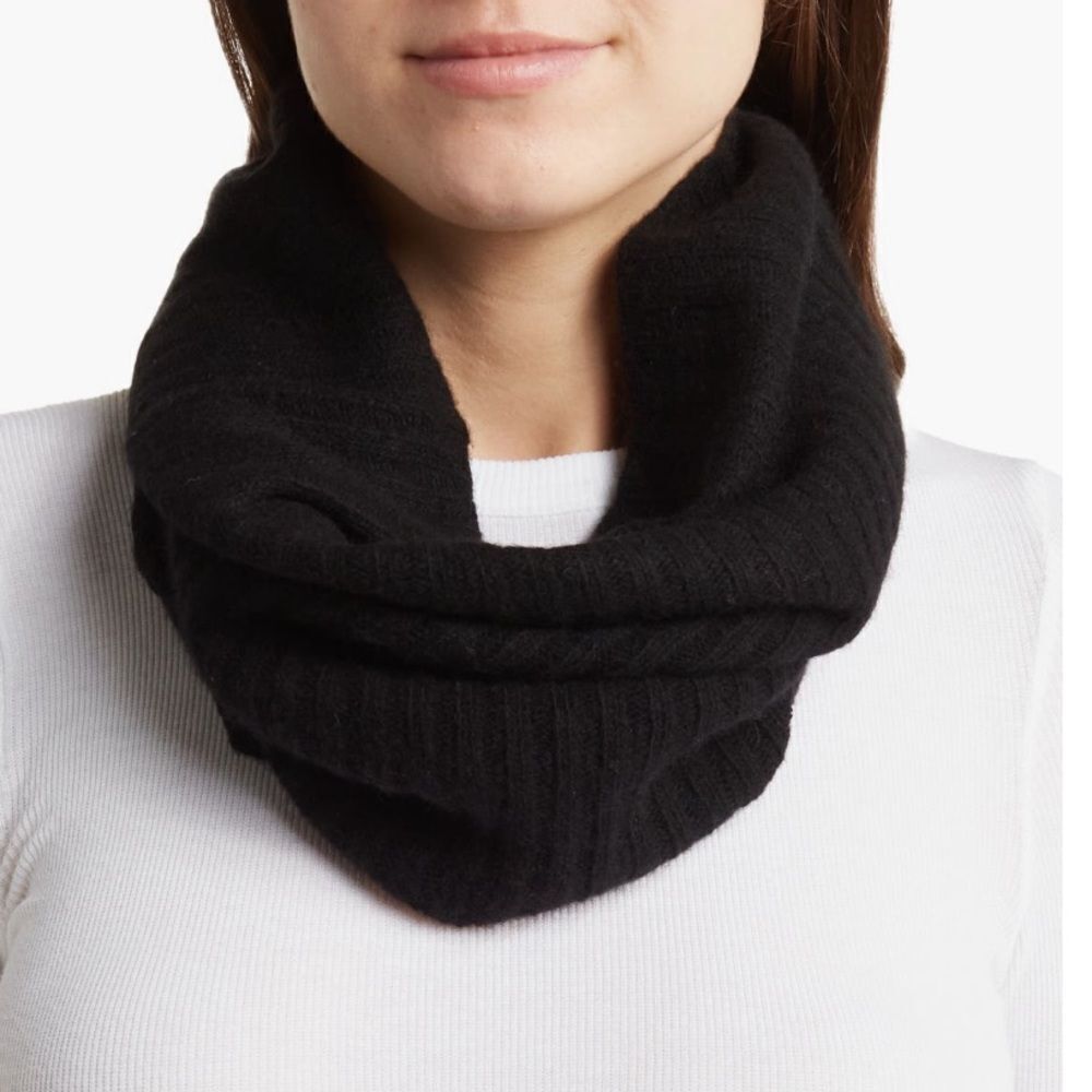 Portolano 100% Cashmere Infinite Neck Warmer Scarf,‎ Luxurious  Black, NWT